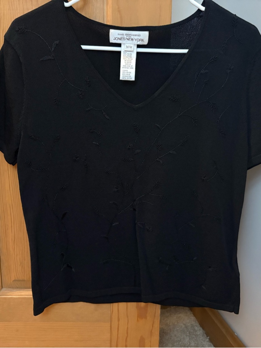 Vintage Jones New York Black Hand Embroidered Rayon Nylon Top Size M